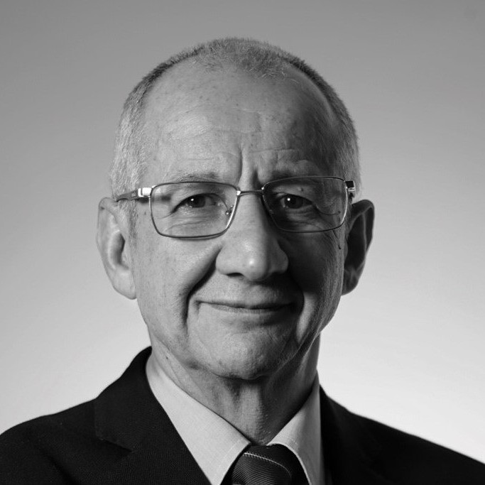 Andrea Paoles